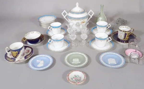 A group lot of ceramics including a part tea set with blue and gilt decoration and four sherry glasses, three Wedgwood saucers and sundry. (qty)   S2M