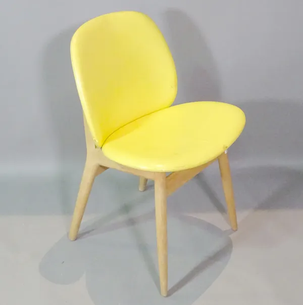 'Kandya', a 20th century beech framed faux yellow butterfly chair and a "1001" angle poise lamp, (2).   D3