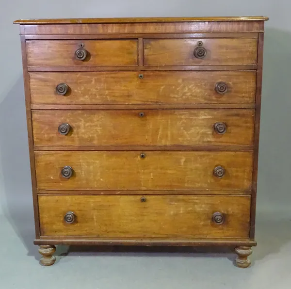 A Victorian mahogany chest of two short and four long graduated drawers, 120cm wide x 130cm high.   L7