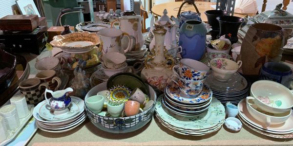 Ceramics, including; a large quantity of mixed decorative ceramics, including Susie Cooper, Old Country roses, Wedgwood, Doulton and sundry, (qty).