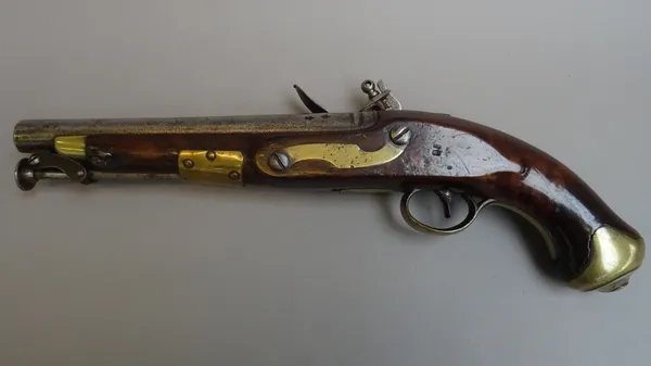 An 18th century British, second pattern, flintlock cavalry pistol, 16 bore, circular plain steel barrel, under lever ram rod, stamped 'G.R' and crown