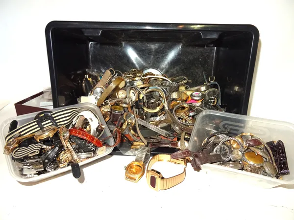 A large quantity of metal and other wristwatches, including a quantity of case parts.  S1M