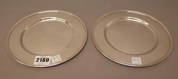 A pair of foreign circular dishes, presentation inscribed, detailed 900, diameter 18cm, combined weight 341 gms, (2).