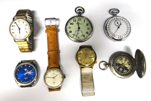 A Jaeger-Le Coultre base metal cased, keyless wind, openfaced M.O.D issue pocket watch, detailed to the caseback G.S.T.P. F017867, a 15 minute recordi