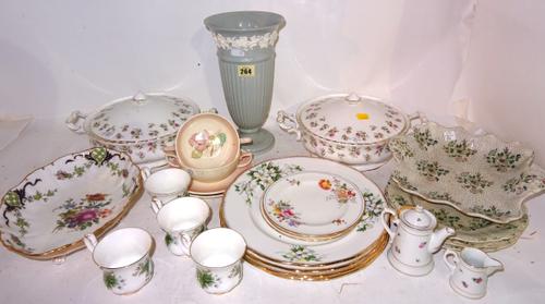 Ceramics, mainly early 20th century part tea sets including Royal Albert, Bisto, Wedgwood and sundry.  S2T