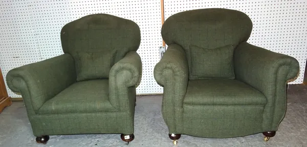 A pair of early 20th century mahogany framed armchairs with tweed upholstery, (2).  E9