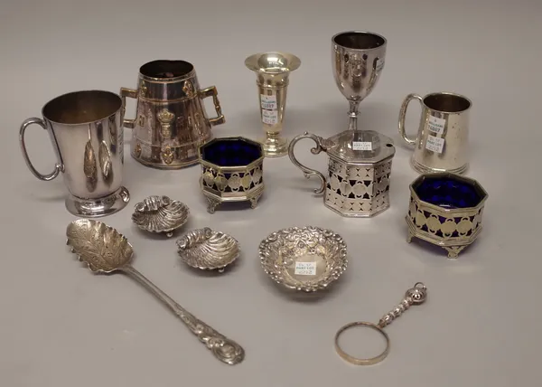 Silver, comprising; a pair of salts formed as scallop shells, Chester 1895, a spoon, with pierced and chased decoration, a small bonbon dish, a christ