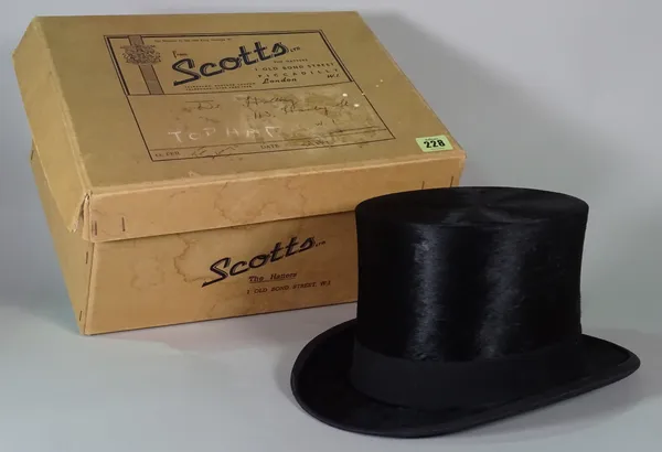 A brushed silk top hat.