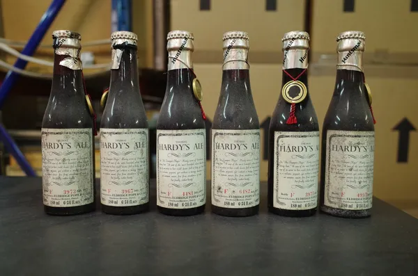 Fourteen bottles of Thomas Hardy's ale, bottled by Eldridge Pope & Co Ltd, 180ml. (14)