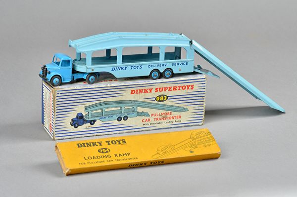 A Dinky Supertoys 982 Pullmore car transporter with detachable loading ramp, boxed, (2).