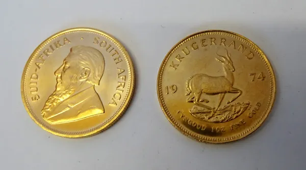 Two Krugerrands 1974 and 1981, (2).