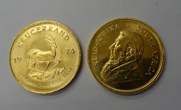 Two Krugerrands 1974 and 1981, (2).