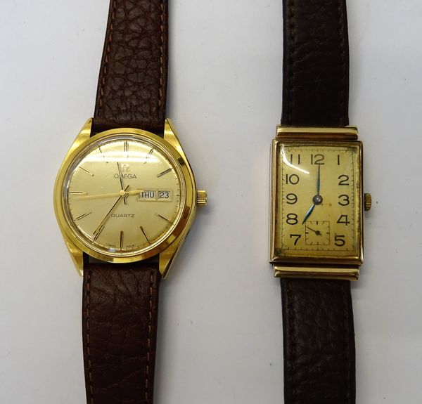 A Trebex 9ct gold, rectangular cased gentleman's wristwatch, the gilt dial with black Arabic numerals and with subsidiary seconds, with a signed jewel