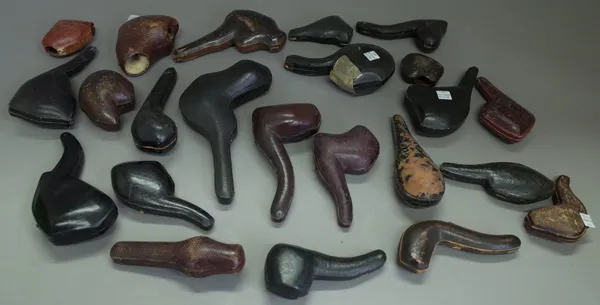 A quantity of early 20th century pipe cases,(approx. 50).  1409