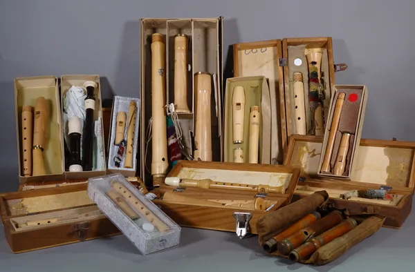 A quantity of modern Moeck wooden recorders and others, (qty).  S4T