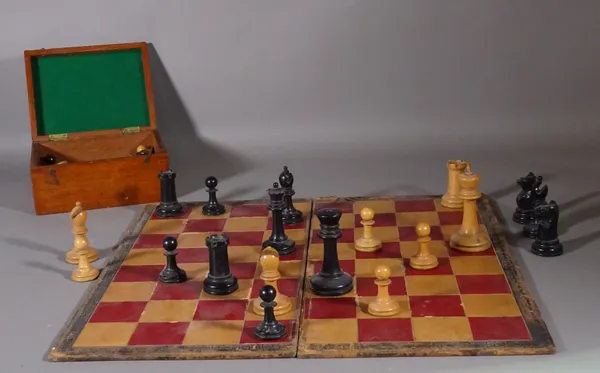 An early 20th century Staunton style chess set and a folding board, (a.f.).  S4T