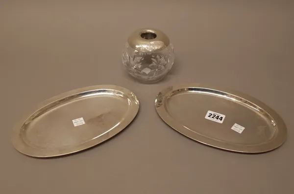 A pair of German oval dishes, detailed Handarbeit 925, 22.5cm wide, combined weight 554 gms and a silver mounted faceted glass match stand of spherica