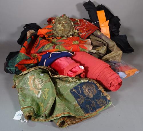 Textiles, including; two rolls of velvet and other miscellaneous textiles, (qty).    BAY 1452, 1879, 426, 452, 1475, 220, 1113, 115, 464, 1454, 1345