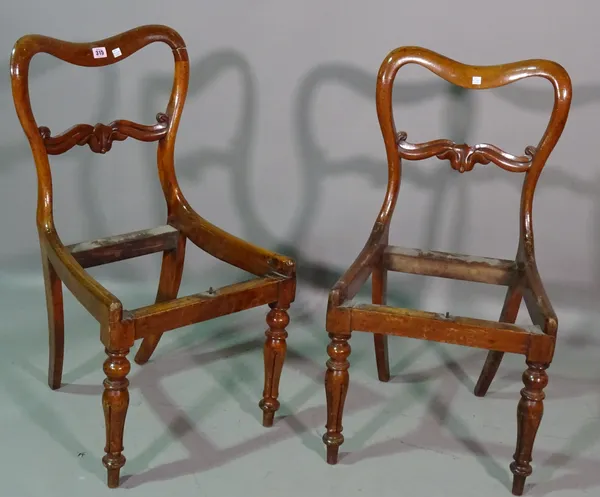 A set of four William IV mahogany kidney back dining chairs, (a.f.).  BAY3
