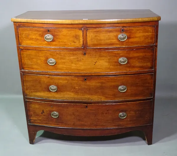 A Regency mahogany bowfront chest of two short and three long drawers, 102cm wide x 102cm high.   F7
