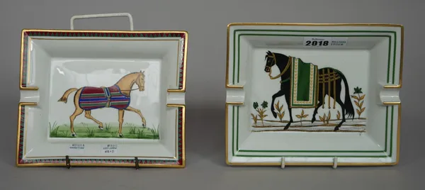 Two Hermes rectangular porcelain ashtrays, each decorated with a stylised horse (19.8cm wide) and a modern Lalique crystal bowl, with silver plated ri