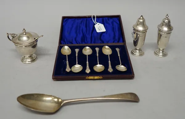 Silver and silver mounted wares, comprising; a set of six Victorian coffee spoons, Birmingham 1897, cased, a bottom marked tablespoon, a three piece c