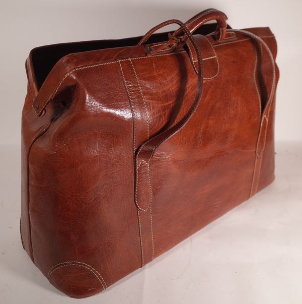 A 20th century brown leather Gladstone style bag, 61cm wide.