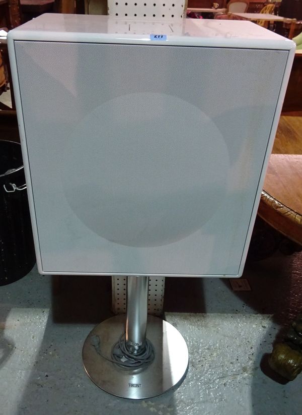 A 'Geneva' white pedestal Audio system, sold as seen.