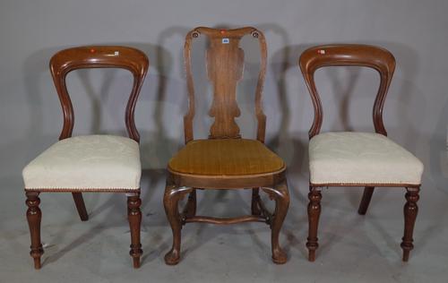 A Queen Anne style oak vase back dining chair, and a pair of Victorian mahogany balloon back dining chairs, (3).