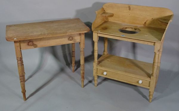 An early 20th century pine washstand with galleried top and single drawer undertier, 80cm wide x 95cm high and an early 20th century pine side table w