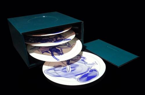 Frank Stella 'Vortex' engraving, Ltd edition 56/1000, four porcelain plates, Dadid Mirvish designs, Haengnam bone china, 32cm diameter, with a painted