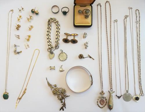 A group of mostly silver jewellery, comprising; two rings, a ring with a matching pair of earstuds, two further pairs of earstuds, three pendants and