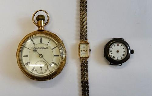A gilt metal cased, keyless wind, openfaced gentleman's pocket watch, the jewelled movement detailed Elgin ILL. U.S.A. 5842126, a silver circular case