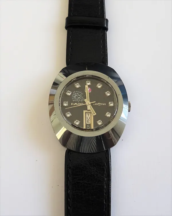A Rado Diastar ceramic fronted imitating haematite gentleman's wristwatch, the signed black dial with colourless gem set numerals, centre seconds and