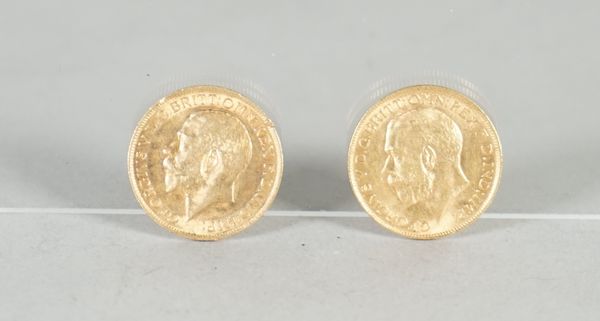 Two George V sovereigns 1911 and 1913, (2).