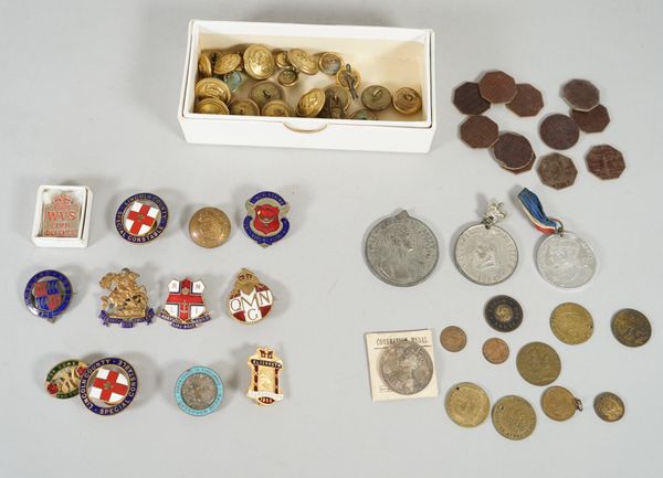 A quantity of mostly enamelled badges, including two detailed Lincoln County Special Constable, Queen Mary's Nurses Guild and Lincolnshire County Nurs