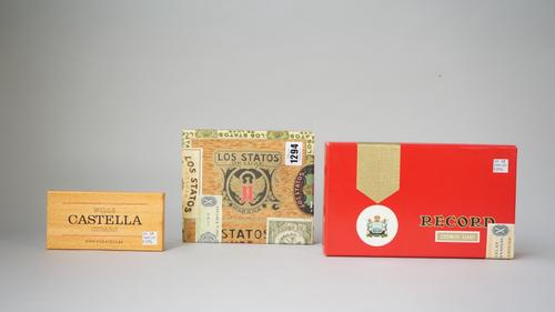 Los statos de Luxe Cuban cigars, 25 Cedros Lujo cigars, cased and Wills Castella cigars, (3).