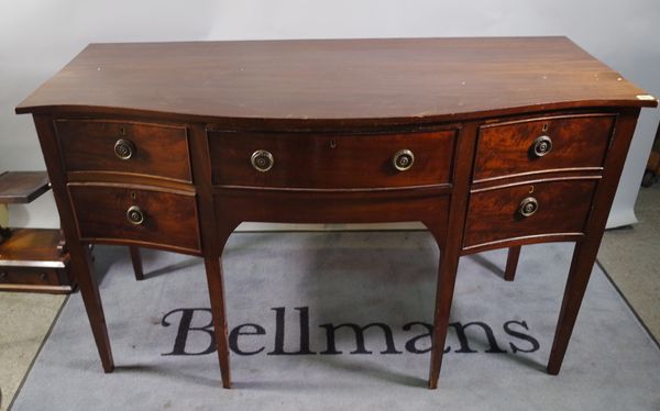 A 19th century mahogany serpentine sideboard, 184cm wide.