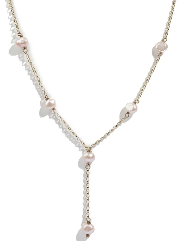 A 9ct gold and freshwater cultured pearl necklace, the oval link chain spaced with freshwater cultured pearls at intervals, the front with a pendant d