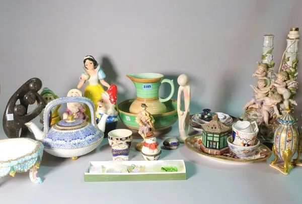 English and Continental ceramics mostly 20th century, including a pair of figural table lamps, 36cm high, a Shelley jug and bowl, Imari plates and sun