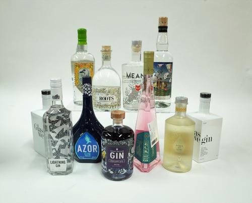Box 1 - Gin (11 bottles)Glaswe-GinGlaswe-GinLightning GinAzore GinDerbyshire Blue GinEck Old Tom GinAqva Di GinRoots Marlborough GinGrifu Lime GinMean