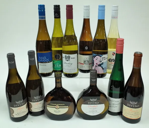 Box 106 - German White Wine  Divino Weisser Burgunder 2018  Divino Sylvaner 2018  Divino Primo Cuvée 2018  Divino Alte Reben Silvaner 2018  Divino Spo