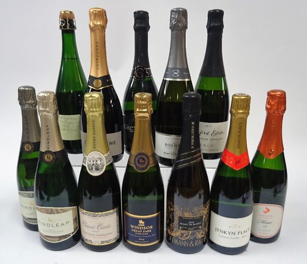 Box 116 - English Sparkling Wine  Hindleap Classic Cuvée 2015  Hindleap Blanc de Blancs 2013  Court Garden Classic Cuvée 2015  Windsor Great Park 2015