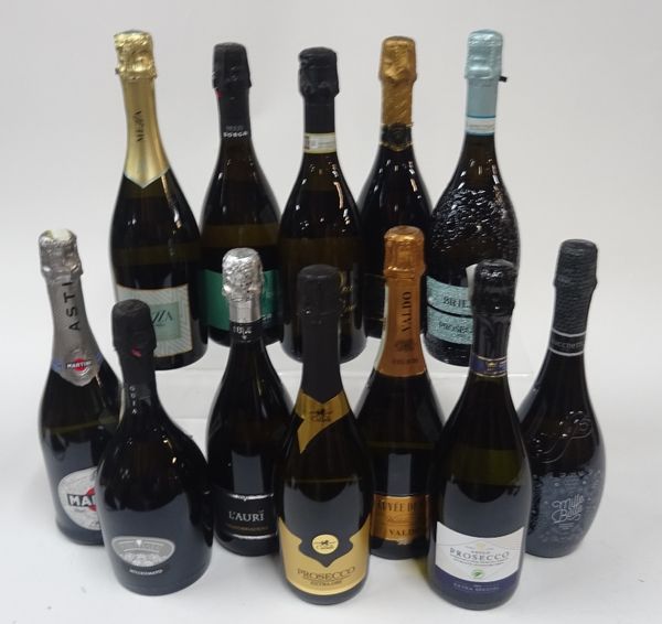 Box 126 - Italian Sparkling Wine  Mille Bolle Extra Dry Spumante  Asda Extra Special Prosecco  Foss Marai Millesimato Valdobbiadene 2019  L'Auri Valdo