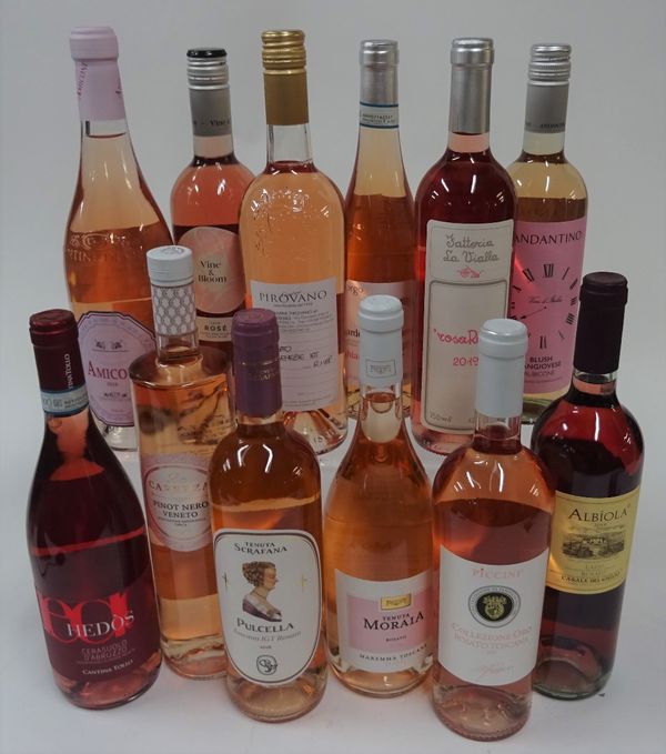 Box 130 - Italian Rosé  Cerasuolo d'Abruzzo 2019  Amicone 2019  La Carezza Pinot Nero 2019  Pulcella 2018  Moraia Toscana 2019  Piccini Collezione Oro