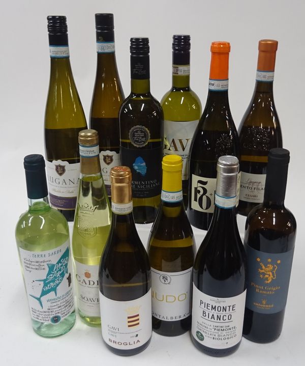 Box 137 - Italian White Wine  Terre Sarde Vermentino 2019  Cadis Soave 2019  Broglia Gavi 2019  Nudo Montalbera Chardonnay 2018  Piemonte Vendemia 201