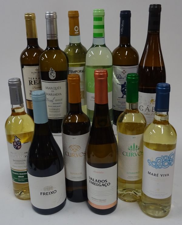 Box 179 - Portuguese White Wine  Marques de Marialva Colheita Selecionada 2019  Freixo Reserva 2018  Curvo Superior 2019  Valados de Melgaco Reserva A