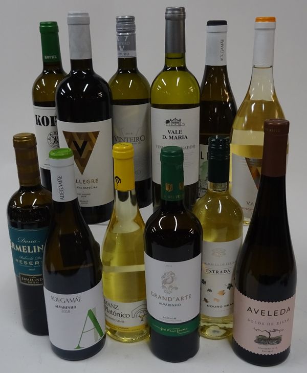 Box 180 - Portuguese White Wine  Dona Ermelinda Reserva 2019  Adegamae Alvarinho 2018  Manz Platonico 2018  Grand'Arte Alvarinho 2019  Real Estrada 20