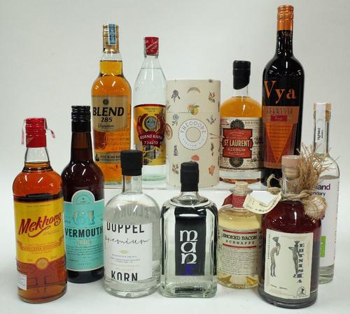 Box 23 - Mixed Spirits  Sura Bangyikhan Mekhong Spirit (seal broken)  Greenwood Theodore Pictish Gin  Bodega Cuatro Rayas 61 Verdejo Vermouth  Eckerts