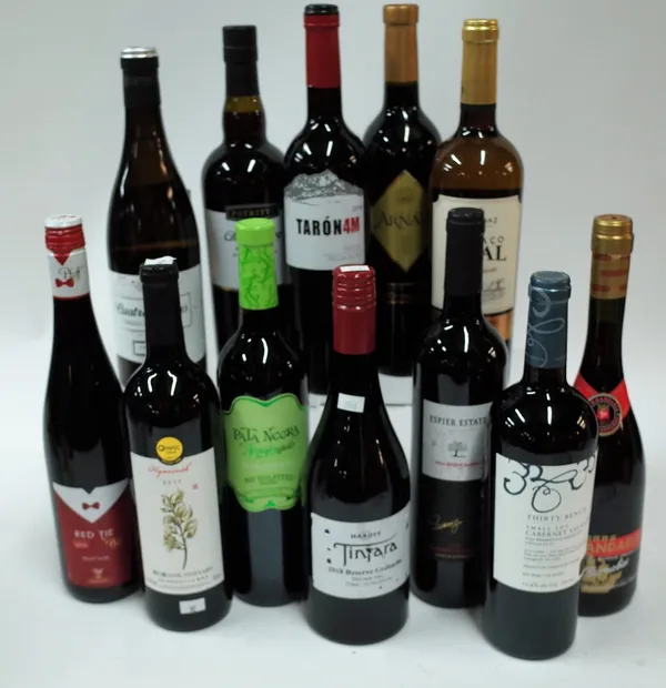 Box 68 - Wine Saint Barnabas 2014Albenaz Terraco Real 2018Arnaiz Ribera Riserva 2015Taron 4 M Rioja 2018 Patritti Chardonnay Quatro Rayas Verdejo 2019